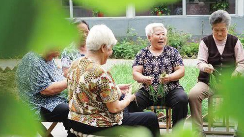 智慧养老飞入寻常百姓家！青岛市北有137处居家养老服务站
