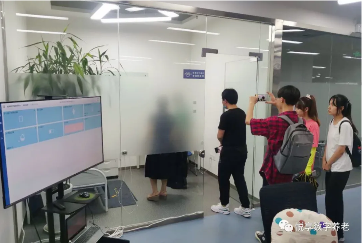 西安工程大学师生参加悦享数字西安创新中心OPENDAY活动